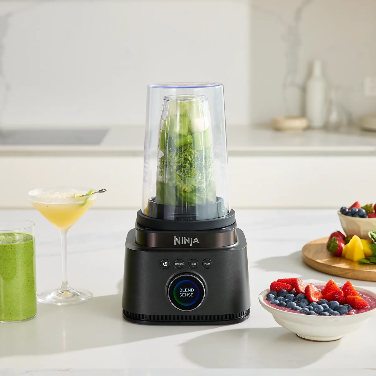 QX401-lifestyle-3_1207x